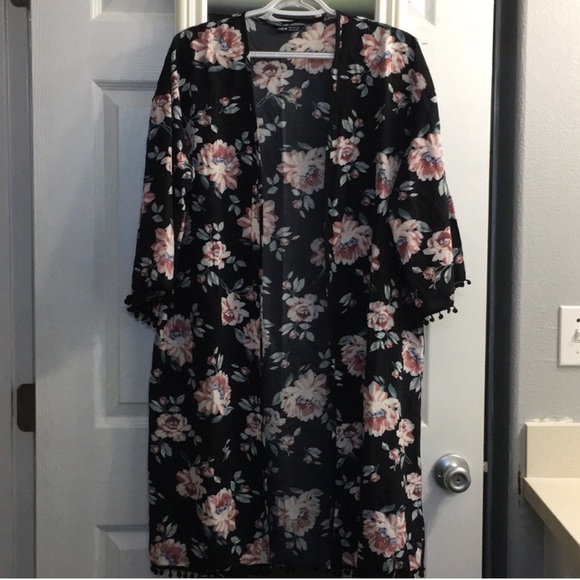 NEW Kimono - Picture 6 of 6